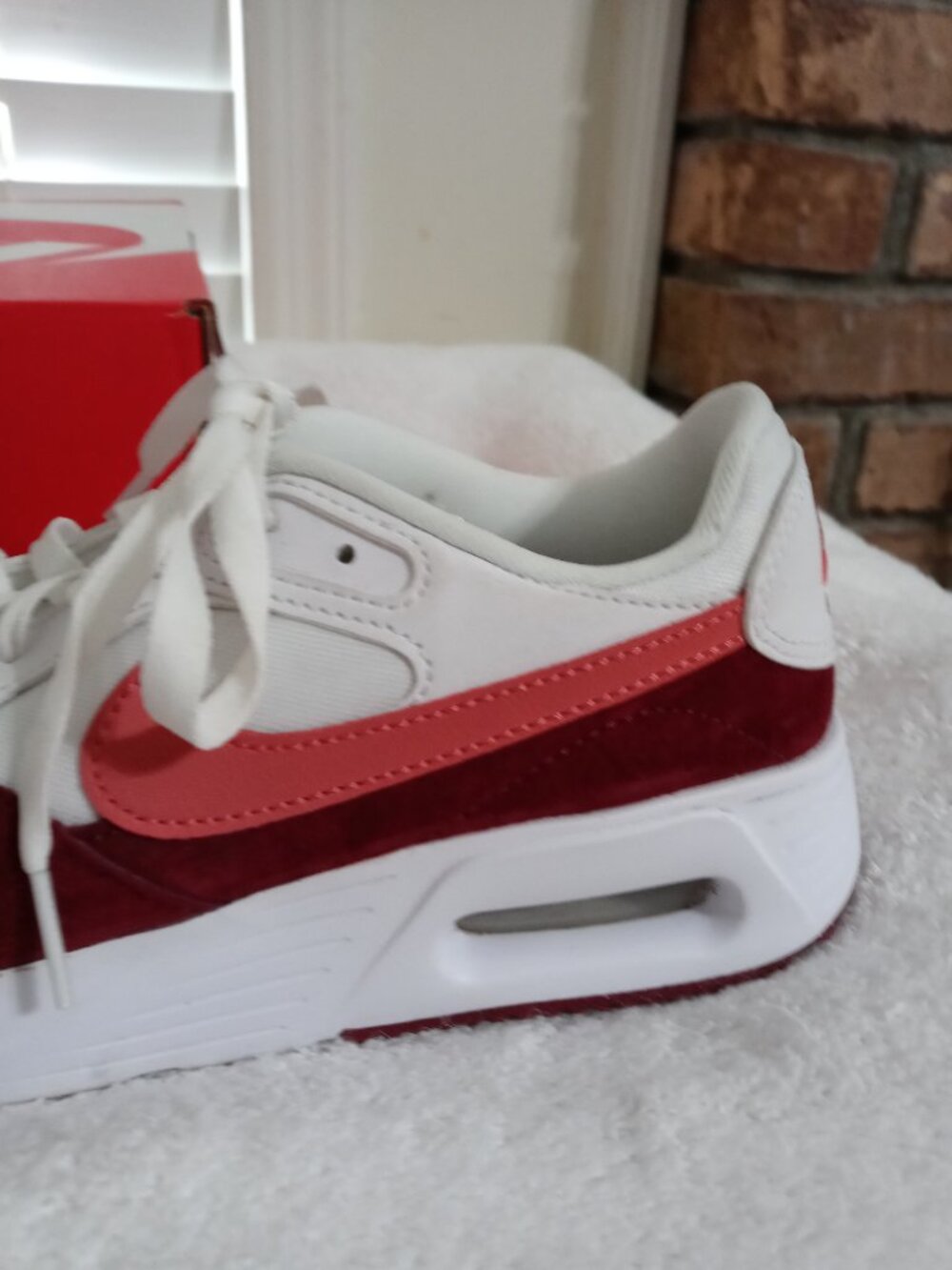 Pre-loved Nike Air Max sneaker - Picture 4 of 8